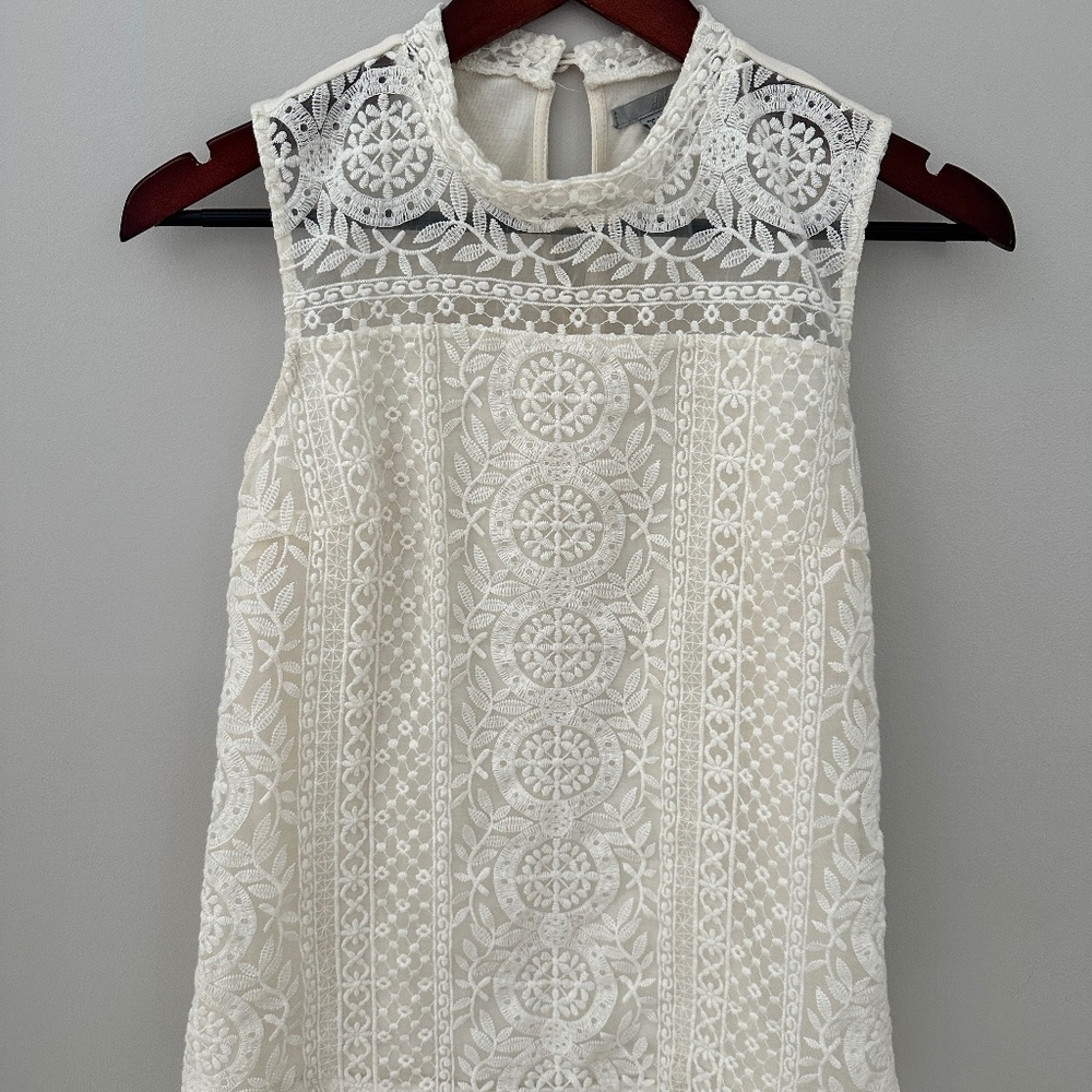 H&M Lightweight Sleeveless Cream Blouse SZ Small